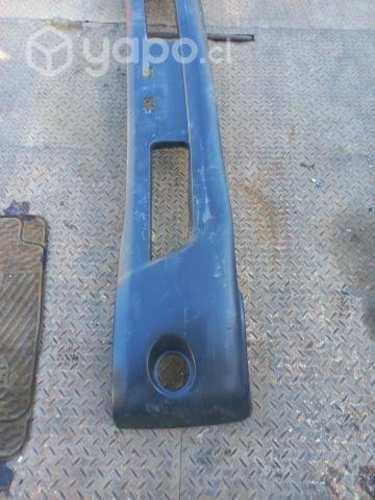 Parachoque delantero Camión HINO XZU ORIGINAL