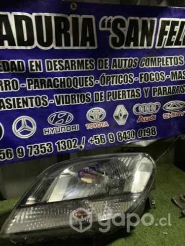 Optico izquierdo Orlando