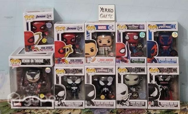 Funkos de Spiderman y Venom