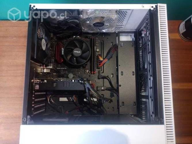Pc gamer escritorio