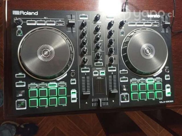 Controlador Roland DJ-202