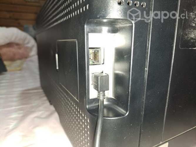 Impresora láser color CP1525nw impecable