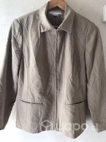 Chalecos, parka y otras cositas