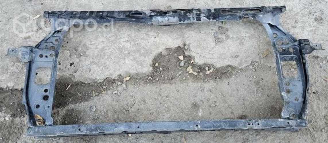 Frontal Accent RB 2012 2020 buen estado