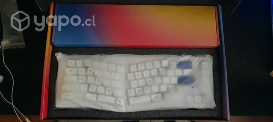 Akko ACR pro alice plus