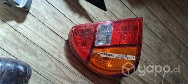 Foco trasero izquierdo renault Clio