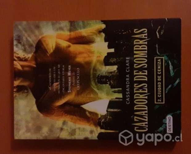 Cazadores de sombras - cassandra clare