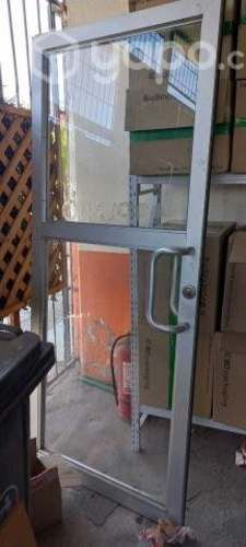 Puerta aluminio
