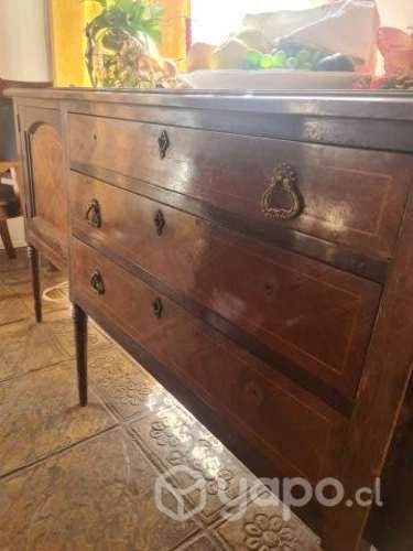 Mueble antiguo