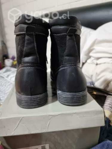 Botas hombre talla 40