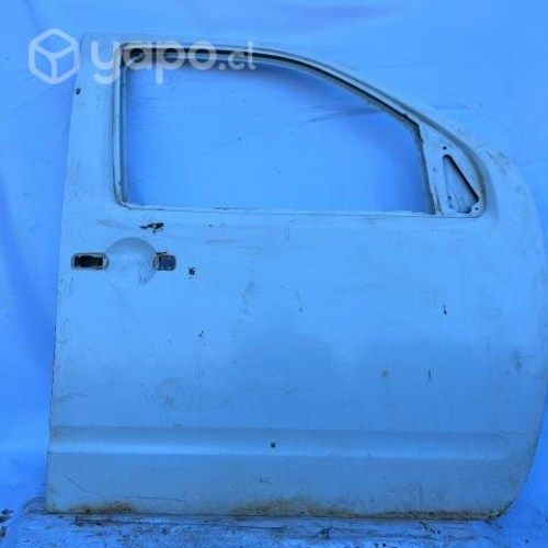 Puerta derecha delantera Nissan Navara 2011