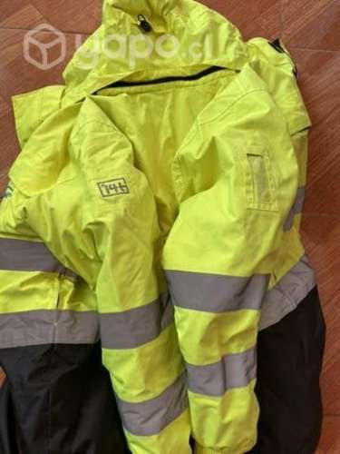 Parka impermeable y thermica