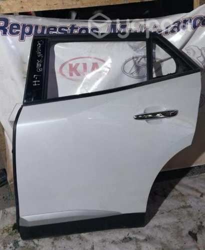 Puerta peugeot 2008 trasera izquierda