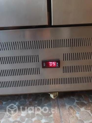 Refrigerador industrial Maigas