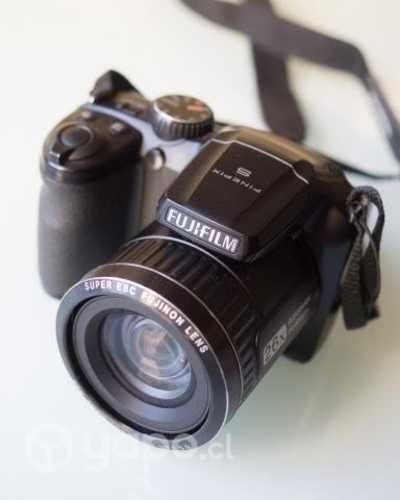 Fujifilm FinePix S4600