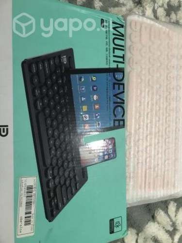 Teclado por bluetooth rosado