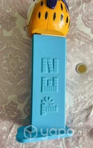 Garfield pez