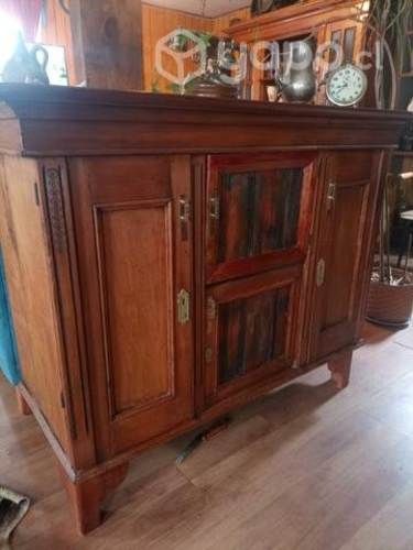 Mueble antiguo