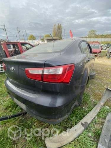 Focos traseros - kia rio4