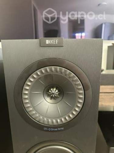 Parlantes KEF modelo Q750 en perfecto estado