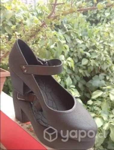 Zapatos Goma Negros n.38