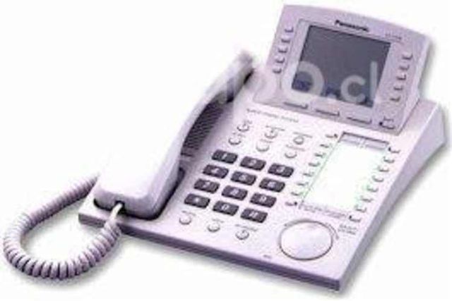 Teléfono Panasonic KX-T7536