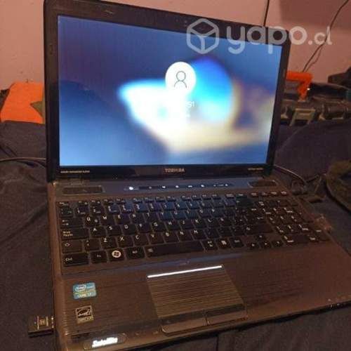 Laptop Toshiba Satellite I7 con 6GB ram