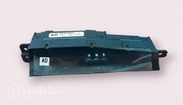 Reloj digital original chevrolet epica 2005