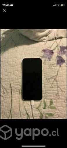 IPhone 12 mini 64GB con carcasa y pantalla protect