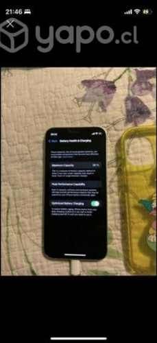 IPhone 12 mini 64GB con carcasa y pantalla protect