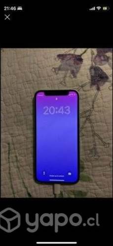 IPhone 12 mini 64GB con carcasa y pantalla protect