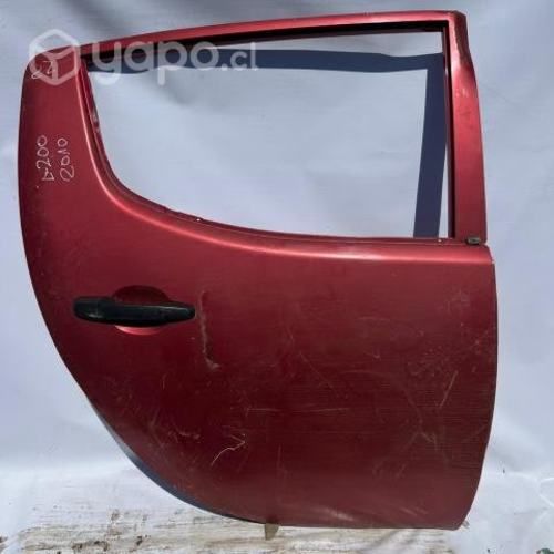 Puerta trasera derecha Mitsubishi L200 2010