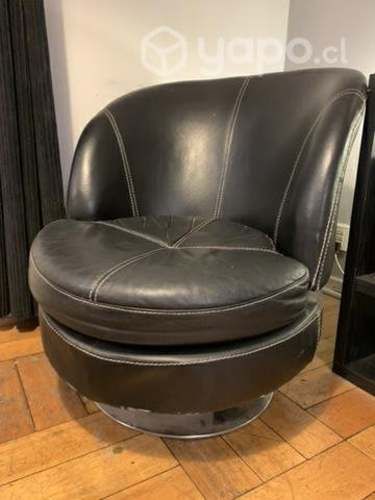 Sitial Sillon negro de cuerina giratorio