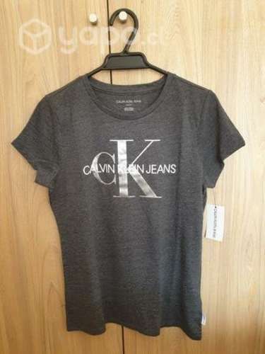 Bellas poleras marca Calvin Klein 100 % originales