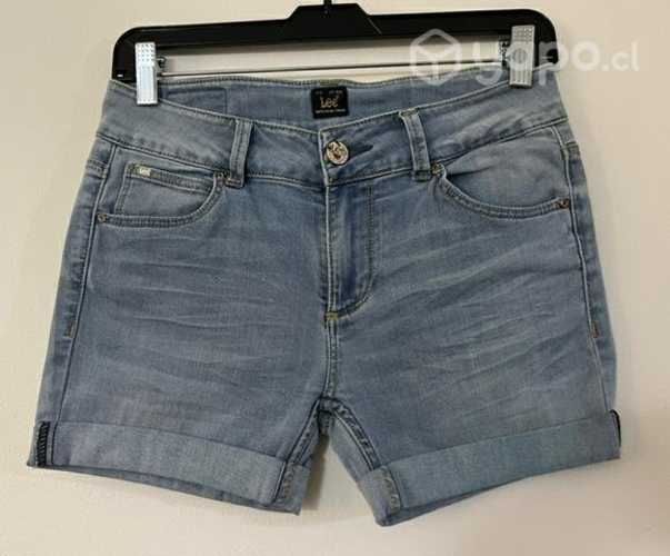 Short Elástico Marca Lee Talla 40 Celeste