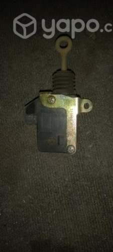 Motor maletero geely lc