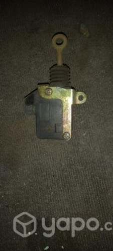 Motor maletero geely lc