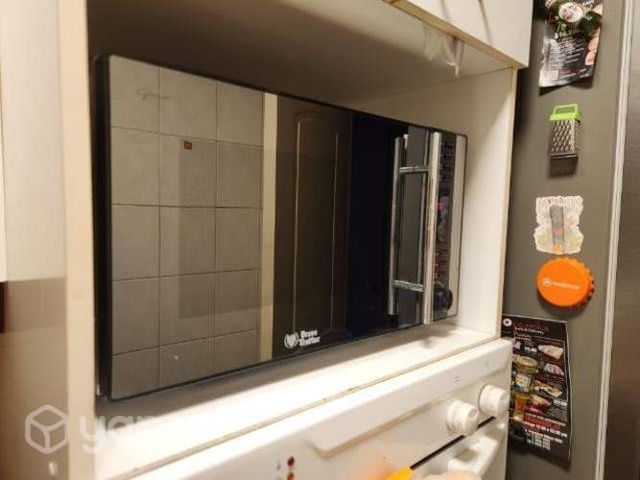 Microondas Ursus Trotter 25 Lts UT-25KROMM