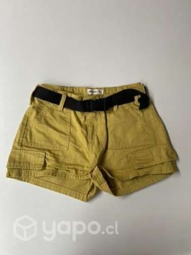 Short opposite color mostaza, nuevo