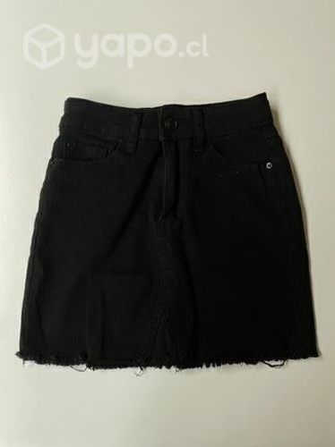Falda negra opposite, nueva
