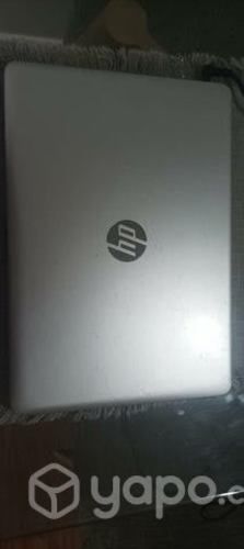 Laptop hp Intel i5 7200u, con su cargador