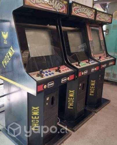 ARCADES tipo robot 20”