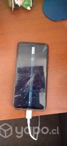 Huawei con pantalla quebrada