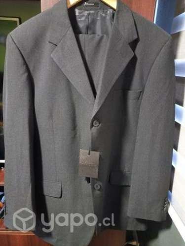 Terno nuevo talla 50 gris oscuro