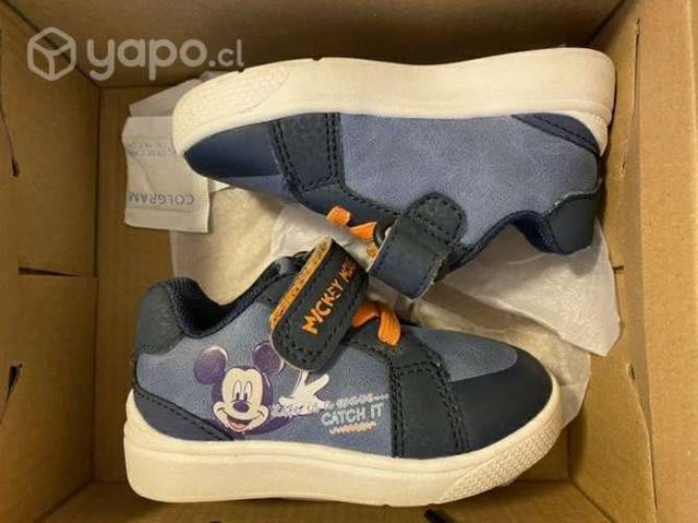 Zapatillas bebé mickey