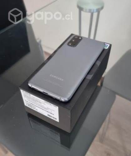 Celular gama alta Galaxy S20
