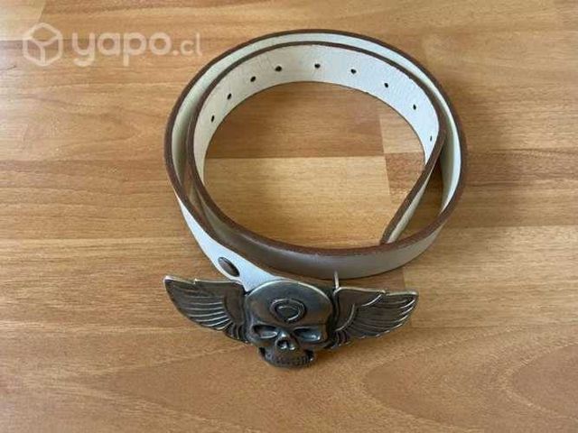 Cinturón blanco CIRCA hebilla calavera