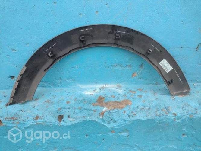 Moldura trasera izq mini cooper R