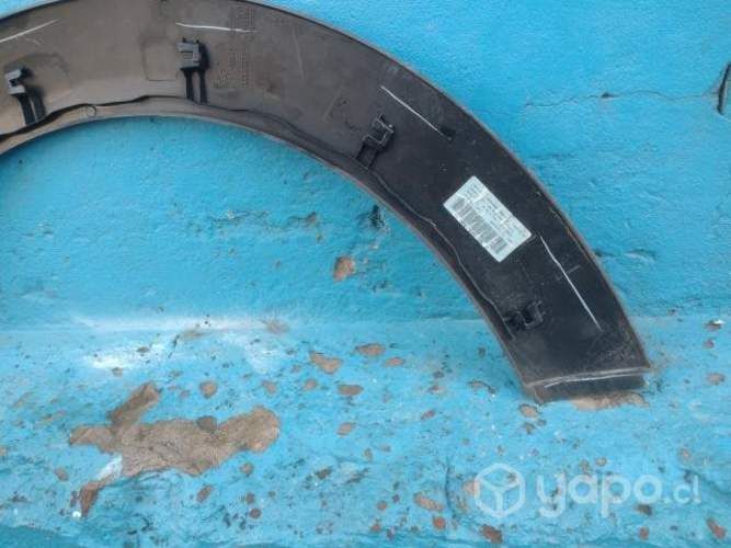 Moldura trasera izq mini cooper R