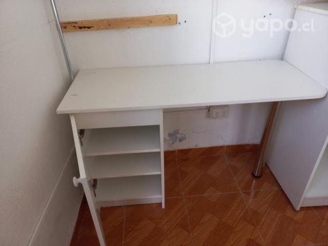 Mesa tipo manicurista